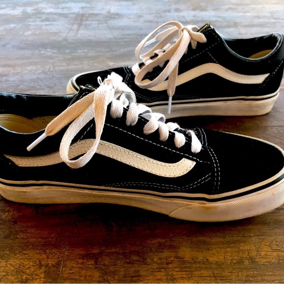 Vans*size 7*like new! - Picture 2 of 3